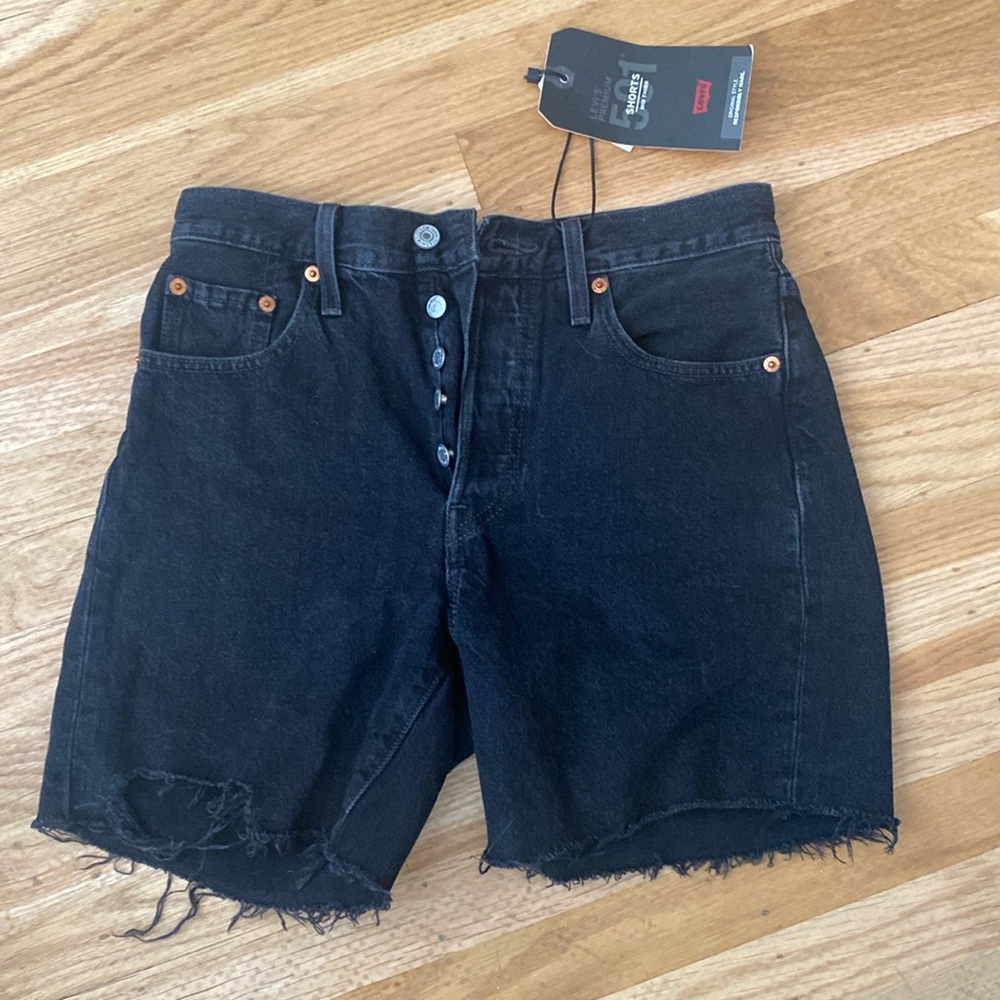 Levi’s 501 Mid Thigh Short Size 25